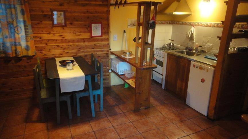 Bungalows El Bosque De Los Elfos San Carlos de Bariloche Phòng bức ảnh